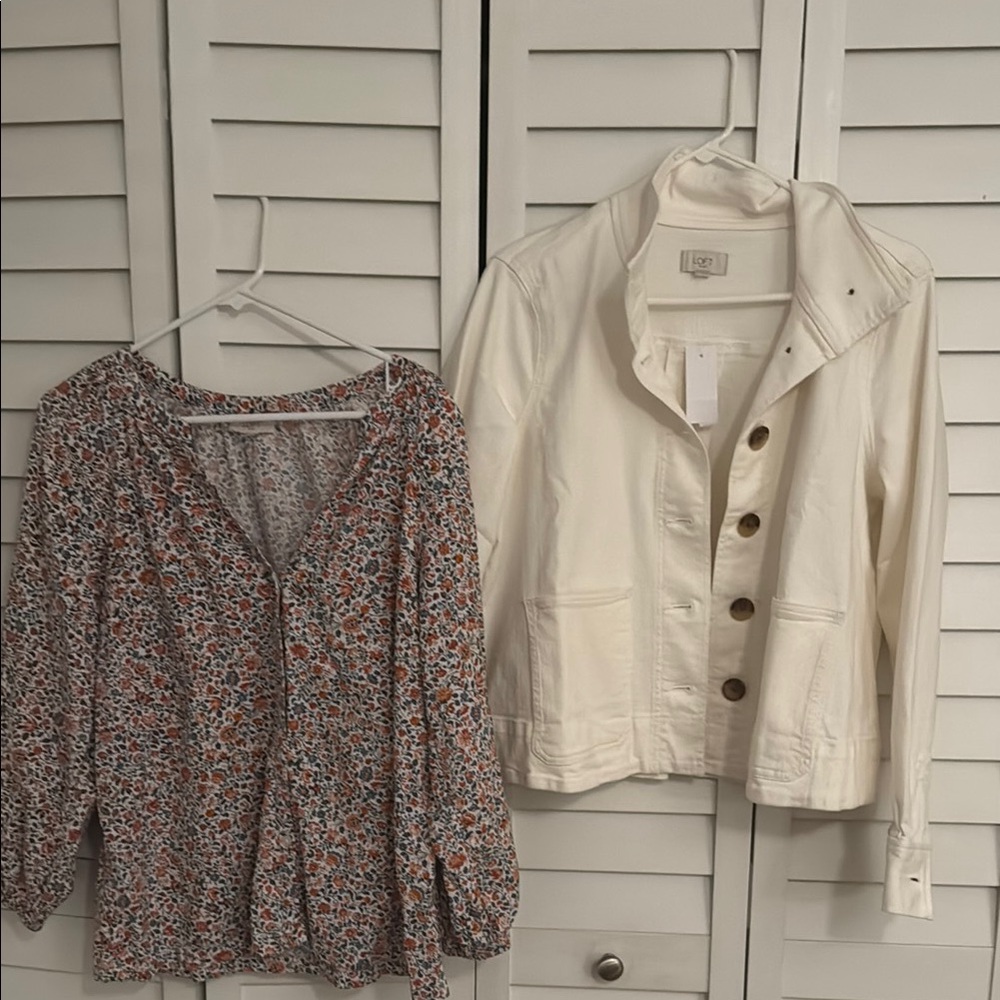 LOFT Off-White Jacket and Floral Blouse Set